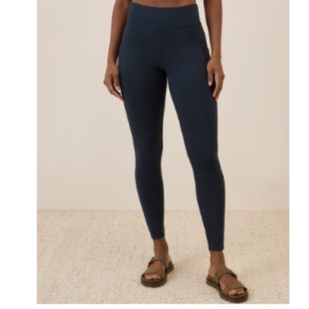 Pact Midnight Blue On The Go To Leggings With Pockets